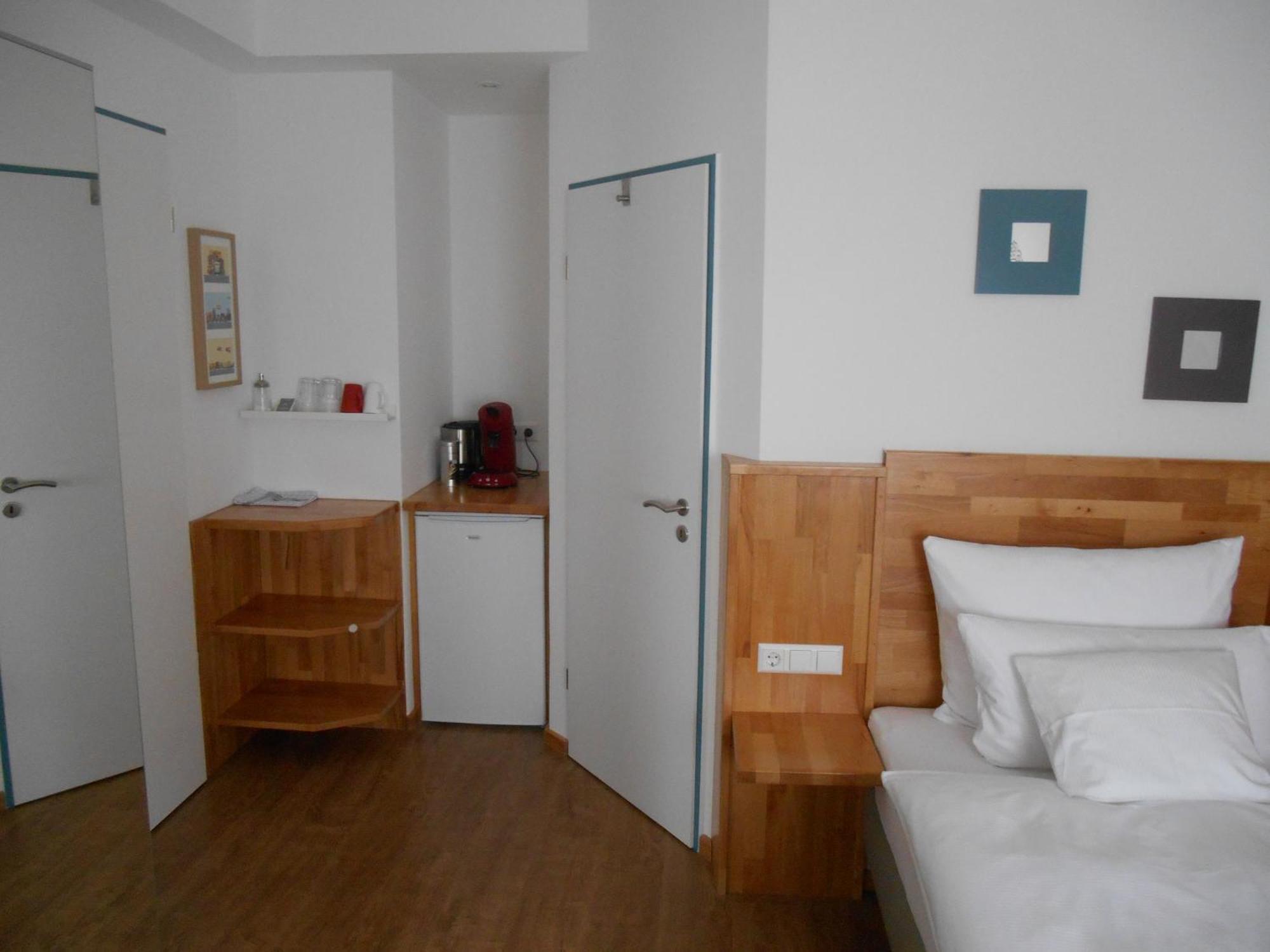 Warum Ins Hotel Neckarsulm Luaran gambar