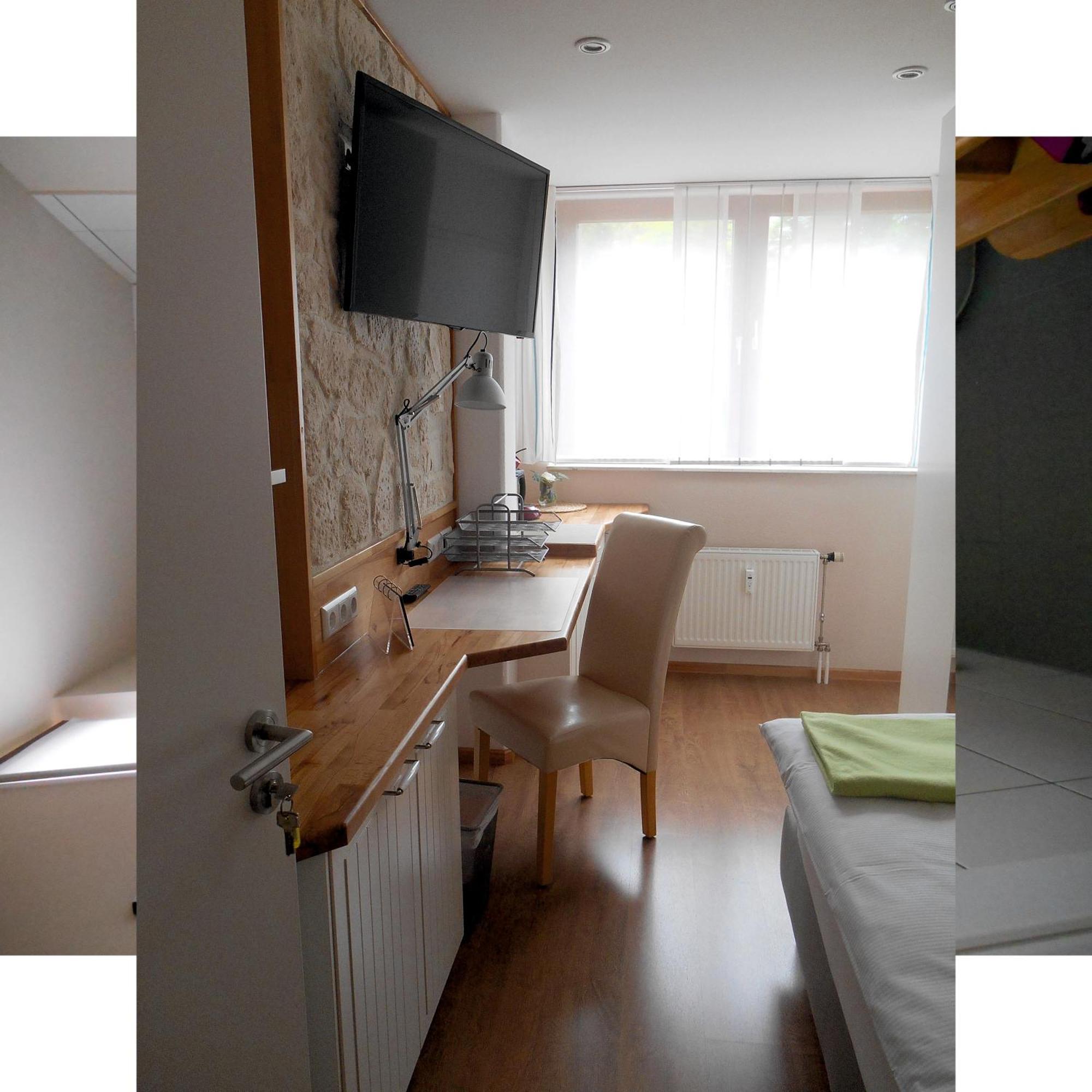 Warum Ins Hotel Neckarsulm Luaran gambar