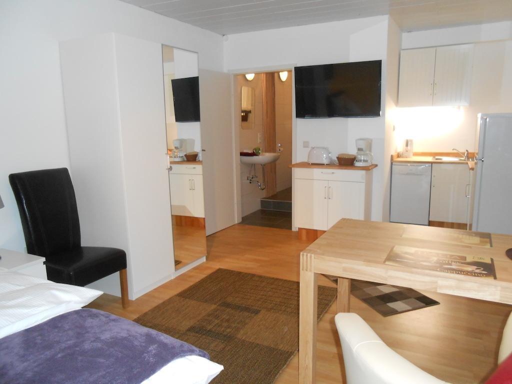 Warum Ins Hotel Neckarsulm Luaran gambar